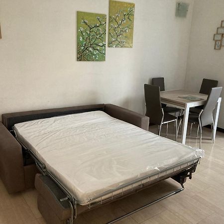 Youhome Millelire Apartment Milan Bagian luar foto